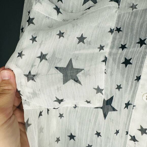 Double Zero Long Sleeve Sheer Button Front Star Printed Cutout Top Size Medium - Picture 7 of 8